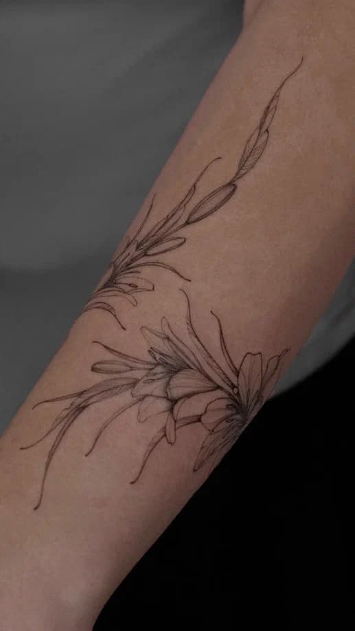 Fine-line tattoo by Julia, js.tattooo — Vancouver, WA studio piece 3